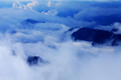 两句三年得一吟双泪流出自哪里(贾岛二句三年得)