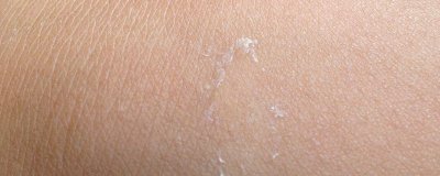 沐浴露过期用了会怎样