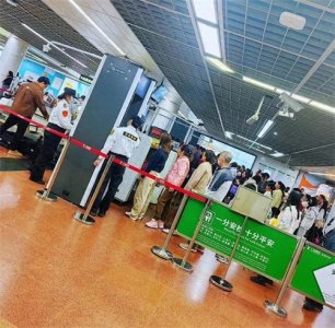 广州地铁安检事件:折腾人的,又何止是安检?