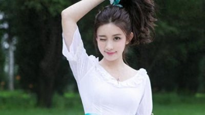 女生问你年龄怎么幽默回答?教你怎么幽默撩她