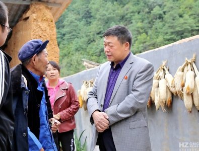 谭力华到五星乡暗访当前各项重点工作