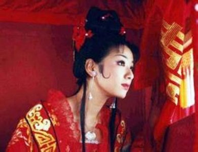 上错花轿嫁对郎片头曲叫什么名(《上错花轿嫁对郎》中的佳句、歌谣、插曲 回首