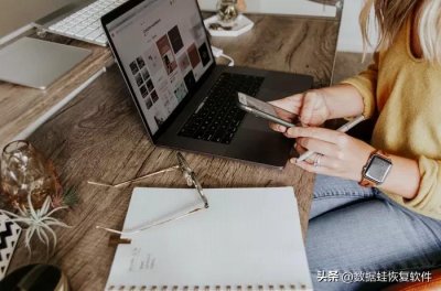 怎样更改桌面图标大小(怎么把桌面图标变小?或者变大?提供2个方法)