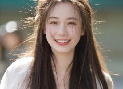 一个爱换头像的女生的心理是什么?(一直换头像的女生是什么心理)