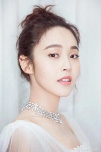 张佳宁(JiaNing Zhang)气若幽兰,华容婀娜,令我忘餐清纯自然之美