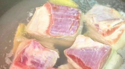 肉焯水是冷水下锅还是热水下锅,焯肉冷水下锅还是热水下锅