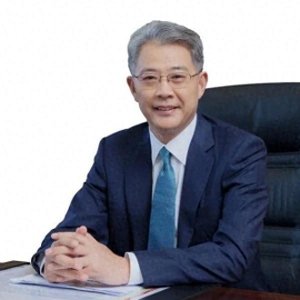 光大集团前董事长李晓鹏的双面人生:从光环加身到身陷囹圄