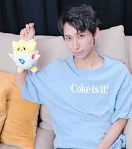 梦泪为何不正式退役?原以为是为了吉祥物,看到AG现状后秒懂